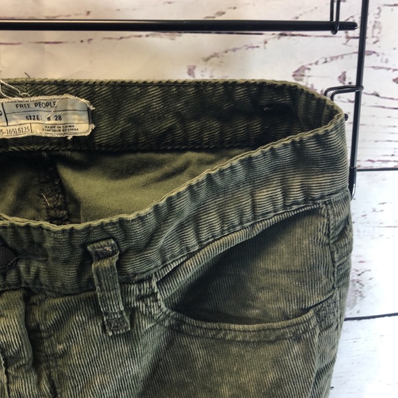 Free People Green Corduroy Jeans Size W 28 - Picture 2 of 4